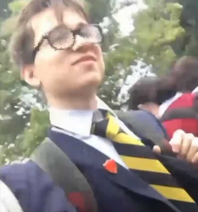0595d6551957b80fc1aa9355f3066a1b18f6fda8 英國一名死亡的21歲青年Tom