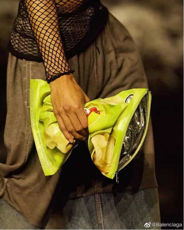 @Balenciaga