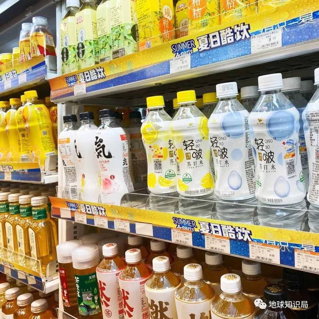 0c0376682c141d96121286e4b0602872b8552b19 (你是否也「甜水」上癮了呢 圖:圖蟲創意)