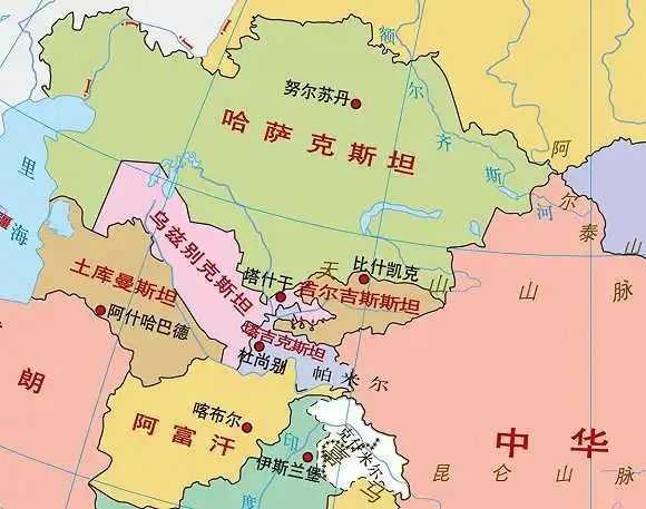烏茲別克深居歐亞大陸內部，周邊均是內陸國，是世界上「唯二」的雙重內陸國之一