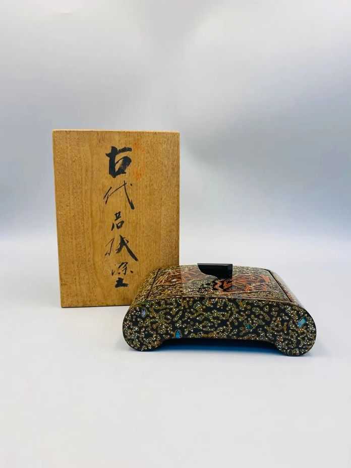 13b3853a1d8bfa7d6cd49331489b374d3dc5a2e5 藝術野瘋狂古美術