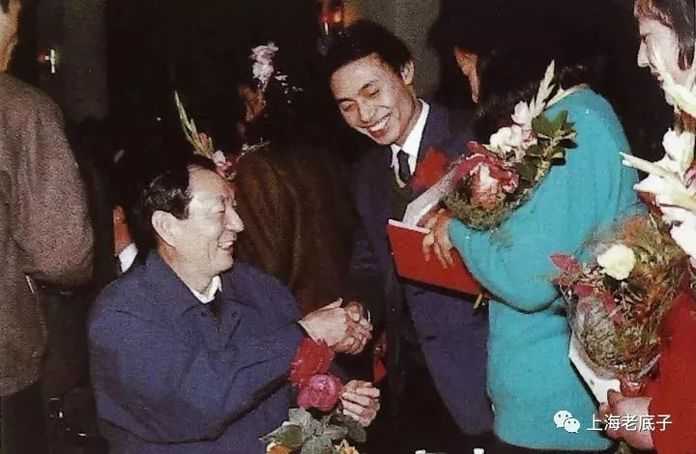 38da08cea37e1890ef4843302fe15ae79ff895fa (1990年1月14日)