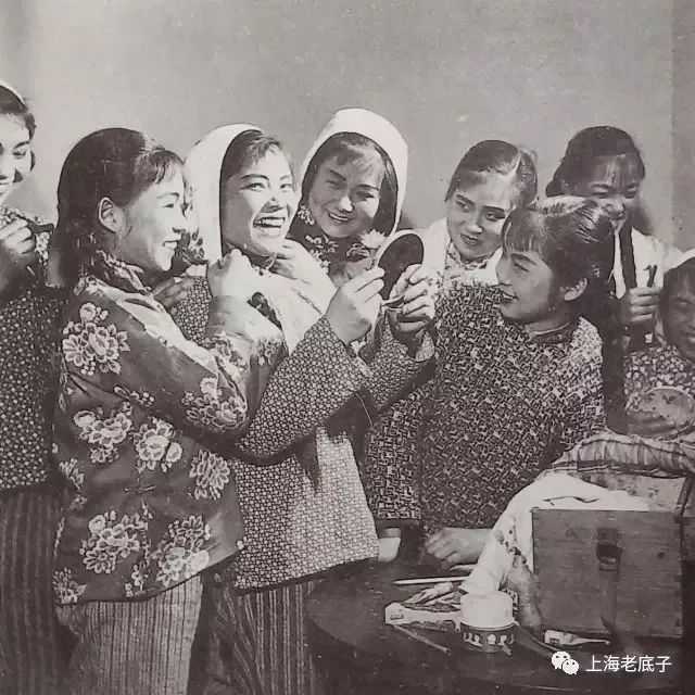 4a8a9046726351fbfcd4818c8775f88219924f02 慶祝川沙解放大會