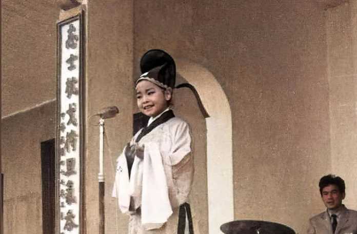 圖九，10歲的鄧麗君真是3歲看到老，