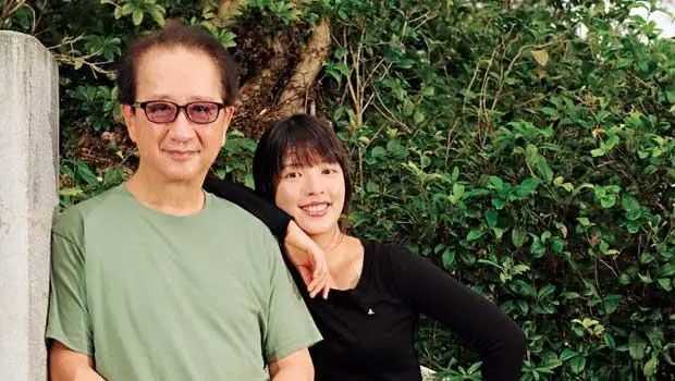 金惟純和女兒