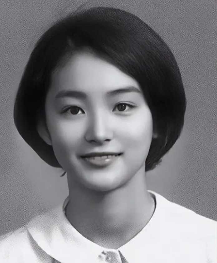 圖二十三，這是林青霞學生時代的證件照，