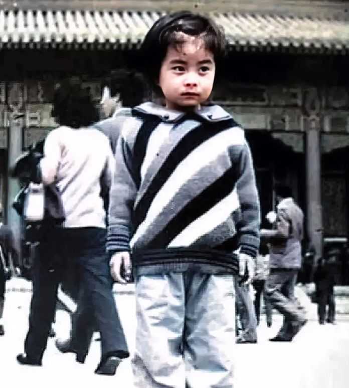 圖一，5歲的郭晶晶，