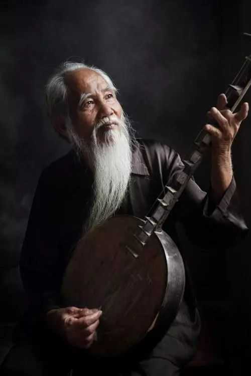 琵琶老人