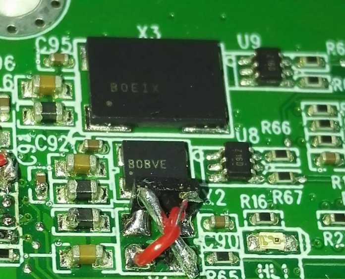 電源倆腳畫反了？把腳翹起來飛線完事