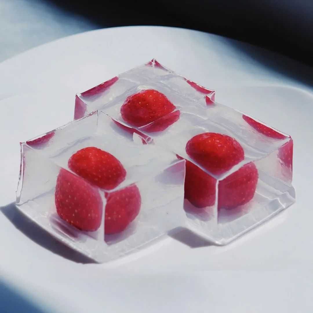 e0f587b47b6fc6cc8405d27fcdc67ed3fa824806 都做成了一個個透明的美味食物