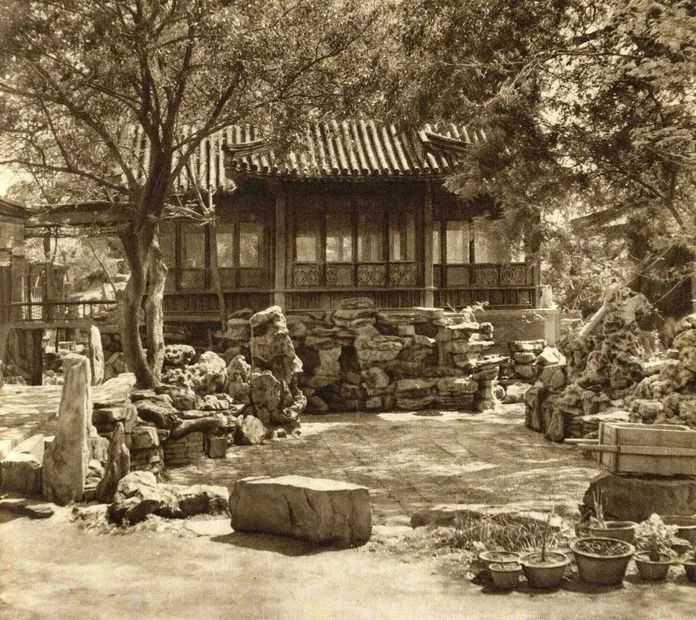 | 半畝園玲瓏池館舊影