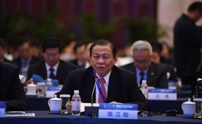 f2b27a2da112f17766c1a844b5ae3b170c9b95ff 新加坡金鷹集團主席陳江和