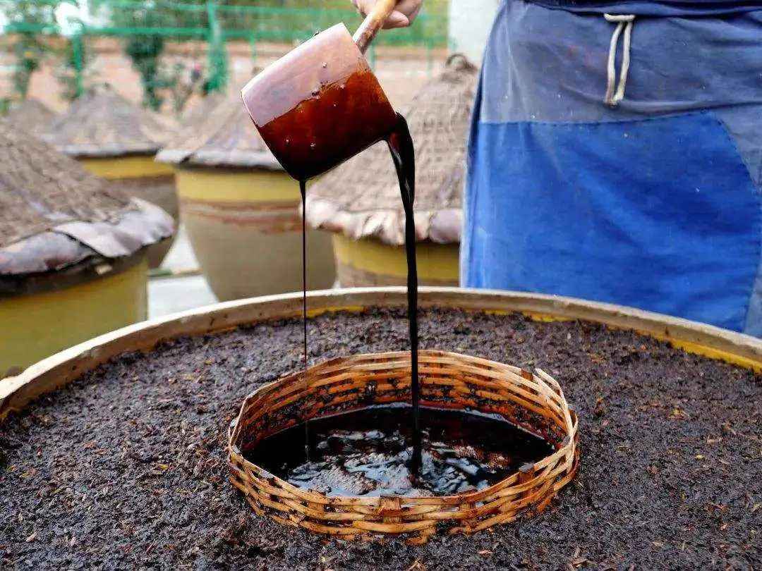 但在日本，醬油的起缸時間至少18個月