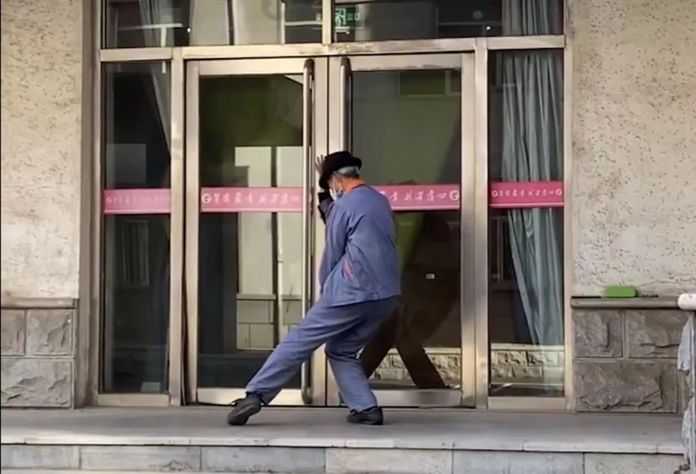 fbc11454fafc236aee922481c94c3c0c241d7e3c 貨架邊的小畫室