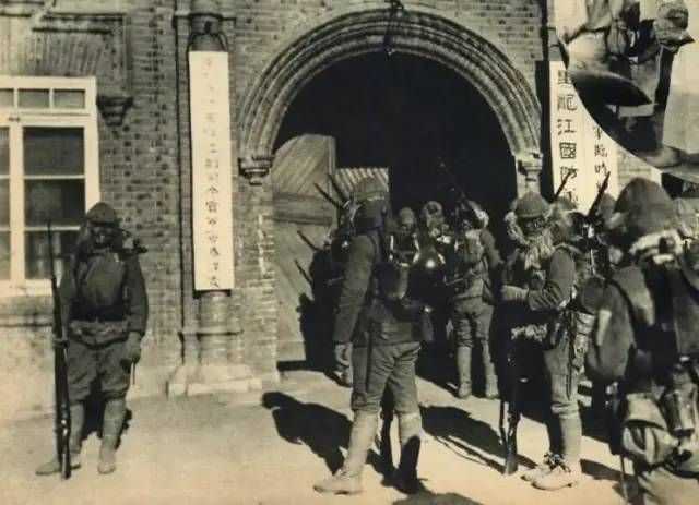 466feaf0542a7f1b68c6e97448e32789f5d1bc4f 日軍侵佔中國東北