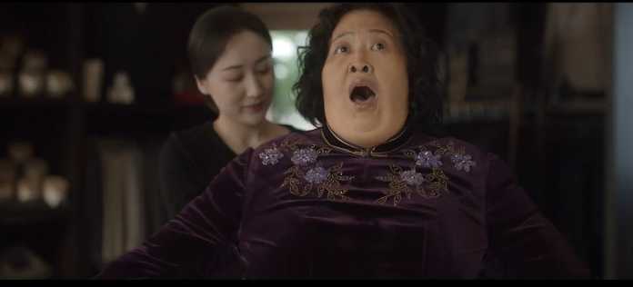 25894499a50e10ddb2c65cd104ca93c9bf98659e 妹妹秀麗性格悲觀、頹喪,重男輕女,