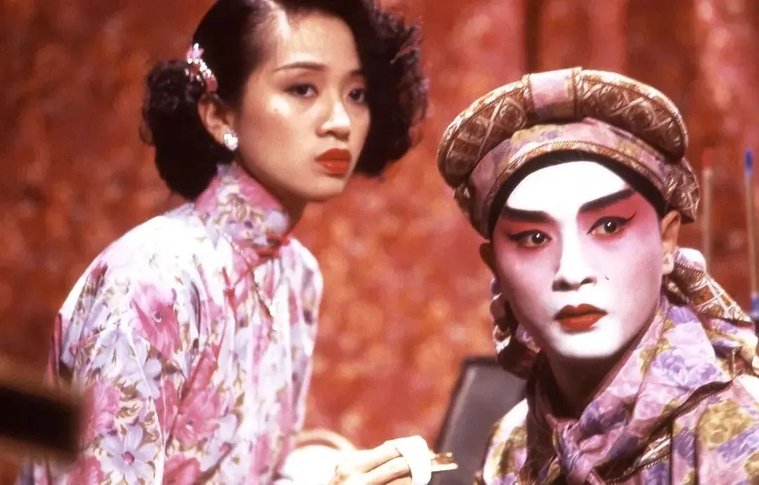 437