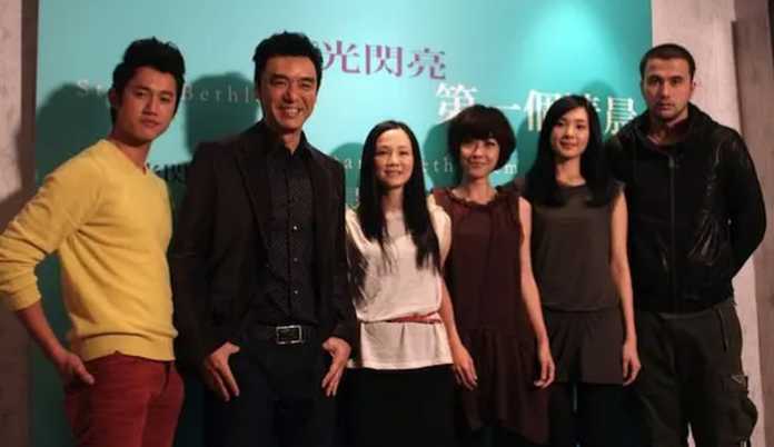 dfdf35a83ad0b1bf16f4a6b8ef9f030ae50f7627 當年宣傳行程的眾演員