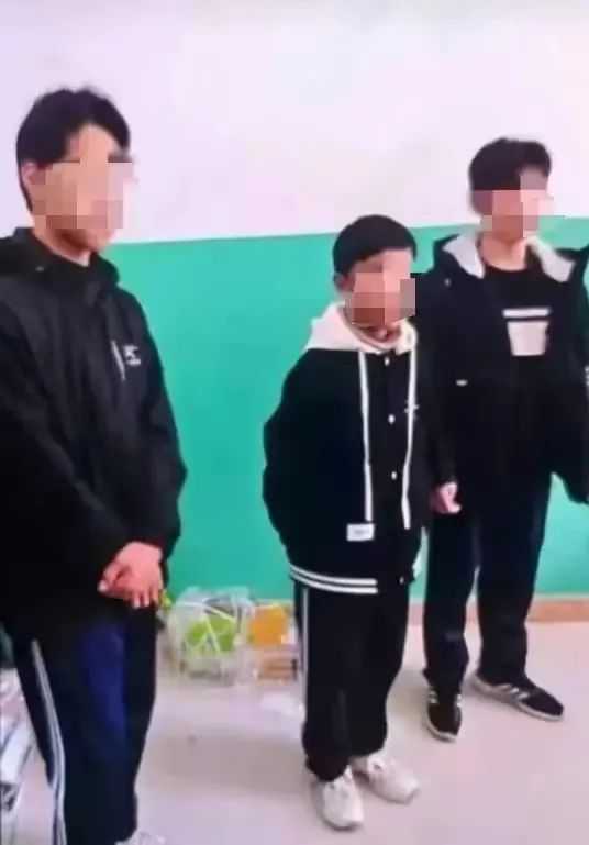 e03b702da9997bdc7dddb76fcae452547ec933da 除了學習知識更重要的是不是學做人呢?