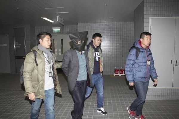 史德運下了飛機就被香港警方逮捕