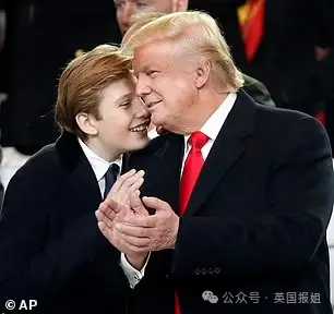 ab43742314879a68d5dd2c54354b0a58f33a6bf9 其中一個最大的變化就是:他不得不轉學