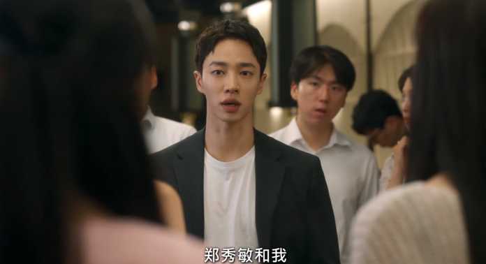 72374aa72678dbf8d1506da9c06c17b4761fab82 恰巧,同學會上那個男生也來了