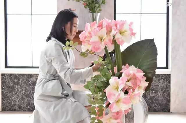 67a3ade7eec2a51a1eb53e2e3a8d297a584e84f2 然而她的計謀在第二集就被揭穿了