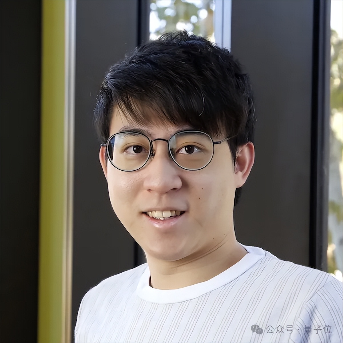 bd24e877fecfd7ccd384f40de9b36eac 两位华人76页论文解决量子领域核心问题:首次证明伪随机性真实存在