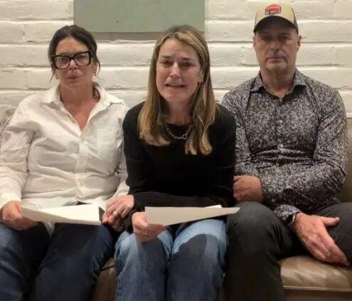 美知名主持人之母睡梦遭绑！FBI悬赏5万，案情再添谜团