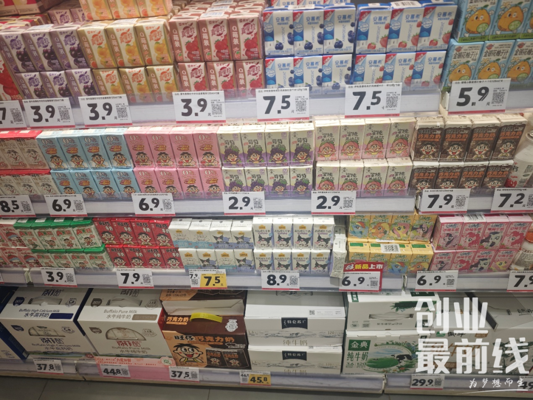 旺旺核心大单品,挤进零食量贩店的货架里 旺旺核心大单品,挤进零食量贩店的货架里