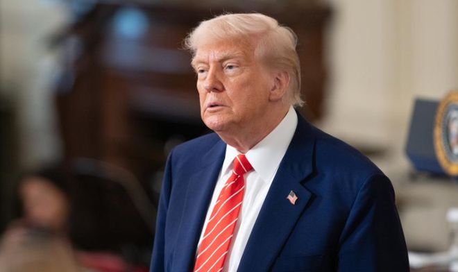 梅拉尼娅突现白宫发飙!甩锅爱泼斯坦案,这波“切割”暗藏玄机? 梅拉尼娅突现白宫发飙!甩锅爱泼斯坦案,这波“切割”暗藏玄机?